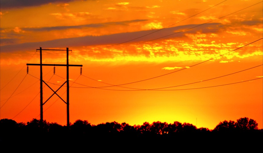 Dangerous Victorian power lines to be buried to prevent bushfires