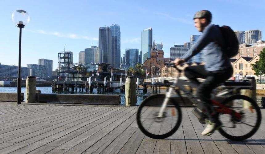 Cycling and walking are short-changed when it comes to transport funding in Australia