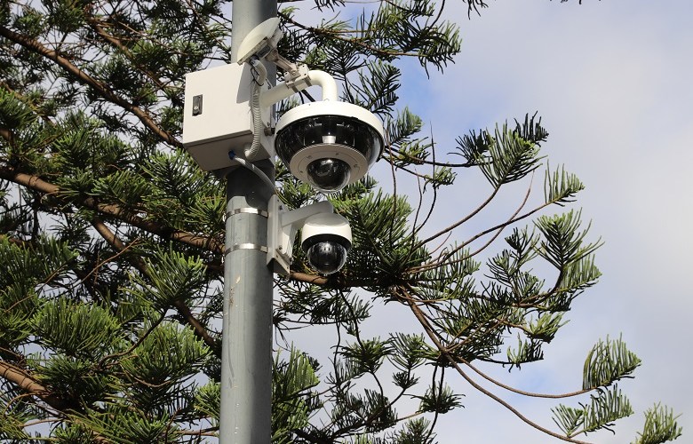 Council takes on hoons with AI cameras