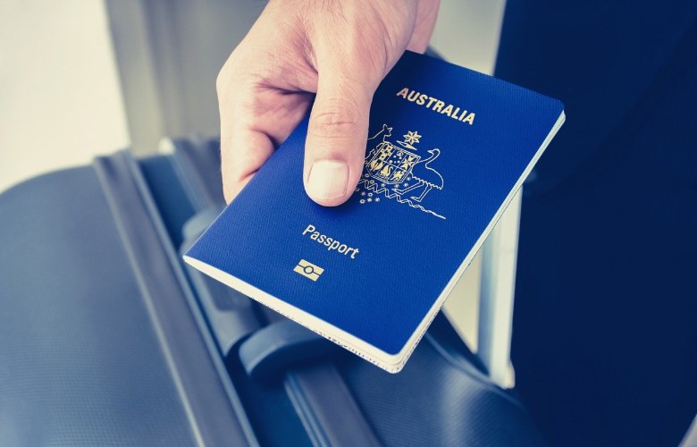 Overwhelmed by passport applications, DFAT recruits hundreds more staff