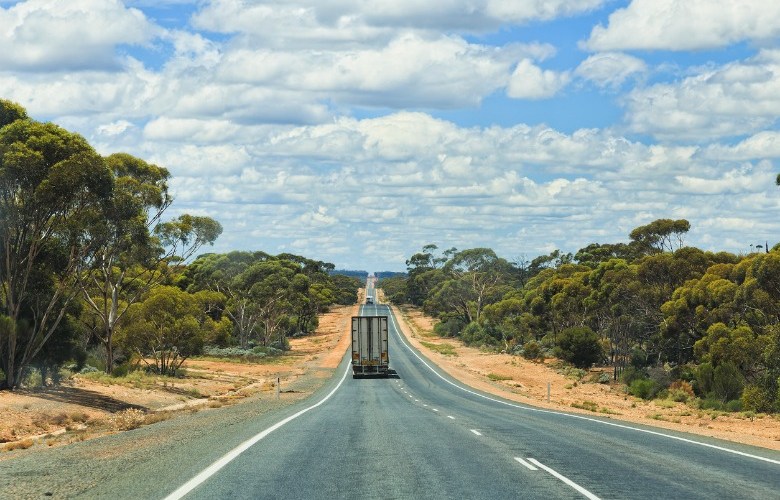 Deal gives WA councils 20 per cent of state licence fees for roads