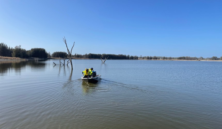 NSW council trials new solution for blue-green algae