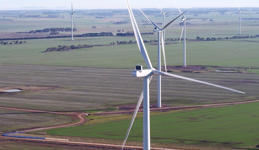 New wind farms operational in Victoria